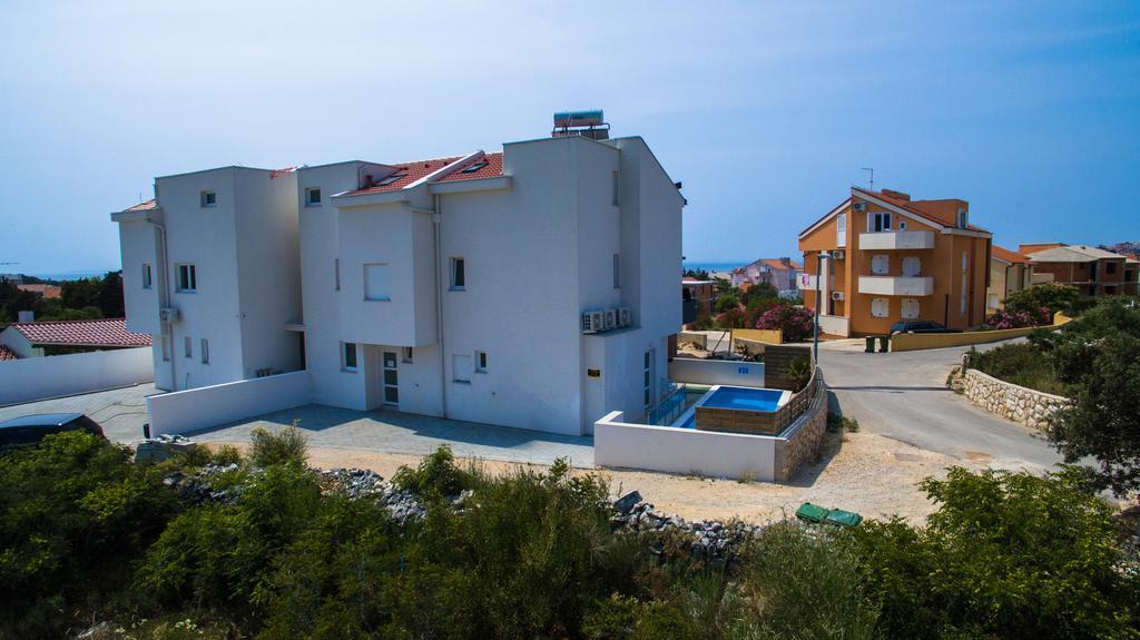 Villa Jasmina Novalja Extérieur photo